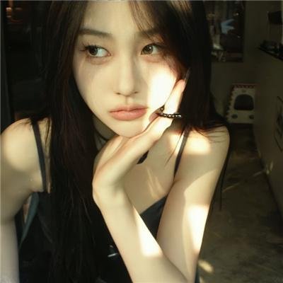 特务谜云